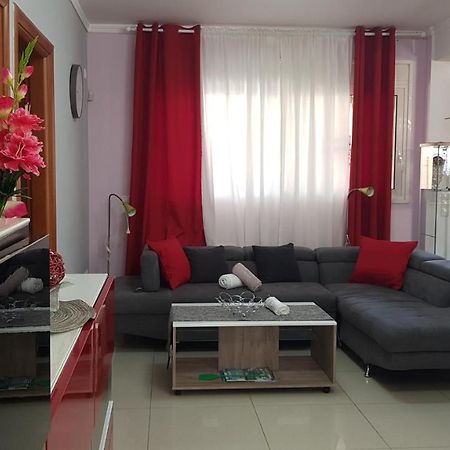 Renovated Lovely Apartment Near Airport & Sea Pórto Ráfti Eksteriør bilde