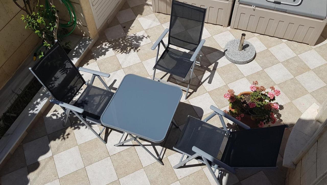 Renovated Lovely Apartment Near Airport & Sea Pórto Ráfti Eksteriør bilde